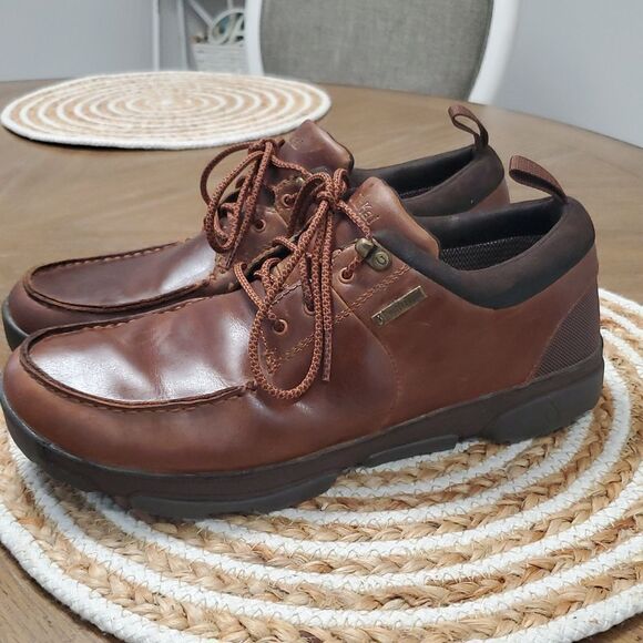 Olukai Mens Leather Waterproof Shoes, Size 9.5 - Picture 4 of 9